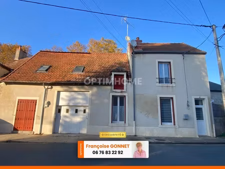 vente immeuble 4 pièces 110 m² à saint-amand-montrond (18200)  89 900 €