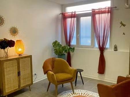 location cabinet paramédical (temps partiel)