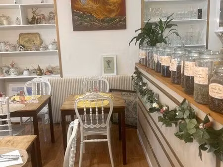 fond de commerce local 120m2