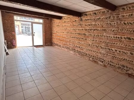 local commercial - 40 m2 - muret centre