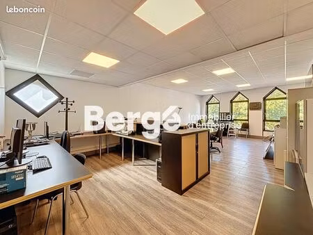 bureaux 57 m²
