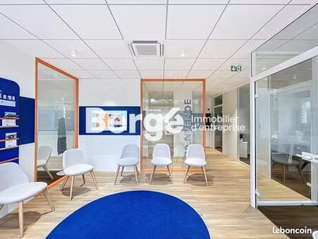 local commercial 180 m²