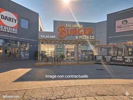 local commercial 200 m²