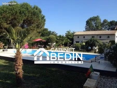 maison 9 pièces 384 m²