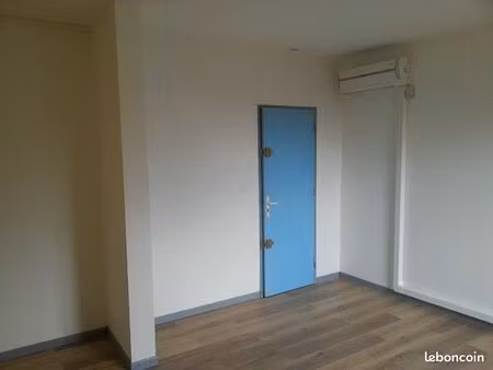 bureau 16m2 merignac rocade