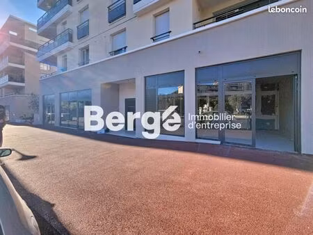 local commercial 42 m²