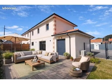 maison 5 pièces 114 m²