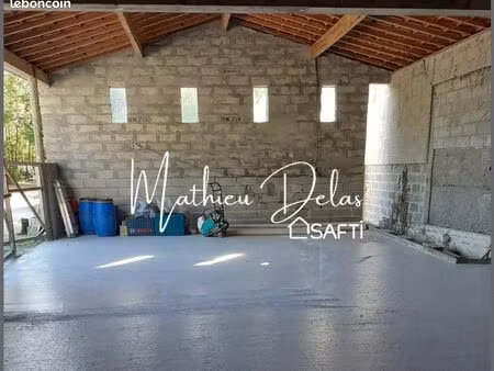 local 20000 m² quinsac