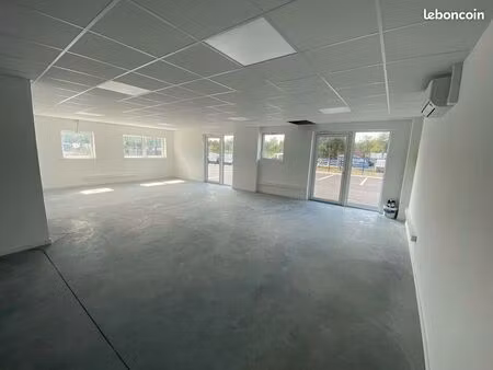 bureaux 85 m²