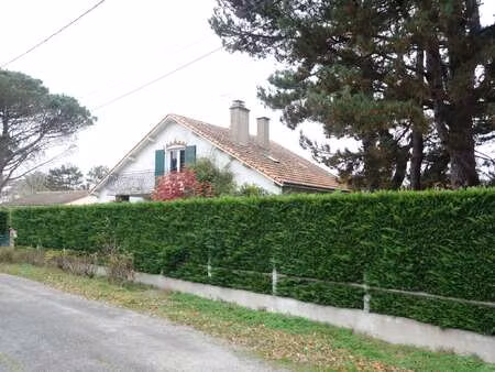vente maison aux moutiers-en-retz (44760) : à vendre / 137m² les moutiers-en-retz