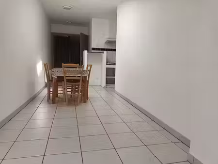location appartement 2 pièces 37.7 m² à sainte-livrade-sur-lot (47110)  380 €