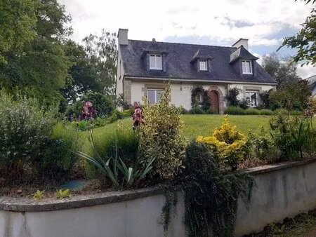 vente maison à pontivy centre ville (56300) : à vendre / 120m² pontivy centre ville