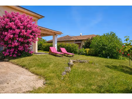 villa de luxe à vendre à champagne-au-mont-d'or