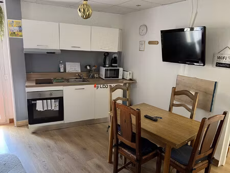 immeuble 10 appartements + local commercial