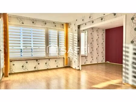 72 m² lumineux avec ascenseur – fort potentiel