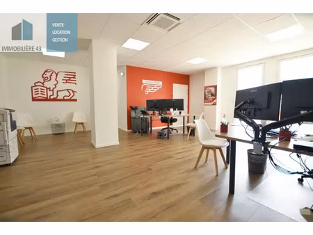 location commerce 150 m² à le puy-en-velay (43000)