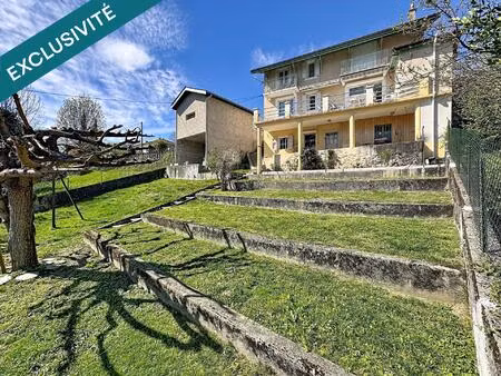 vue dominante sur la vallée  maison individuelle avec terrasse sur les hauteurs de coublev
