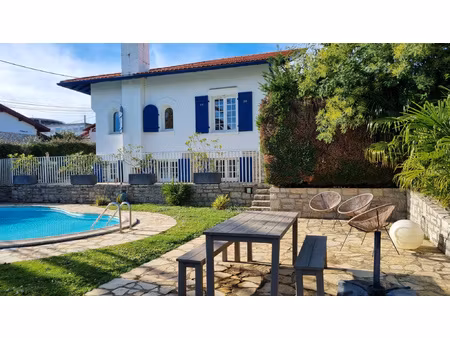 belle villa de caractere quartier saint-leon