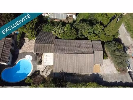 maison individuelle de plain-pied avec piscine et logement indépendant – villeneuve-la-com