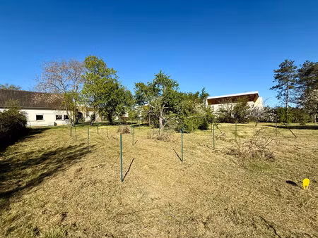 terrain yzeure 1366 m2