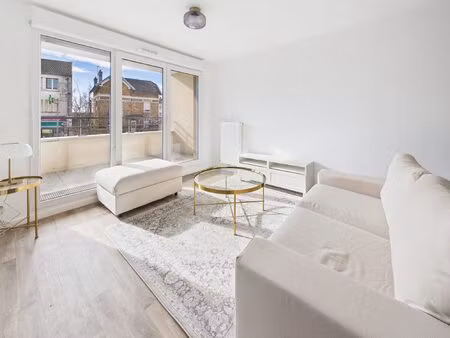 location appartement trois pieces meublé