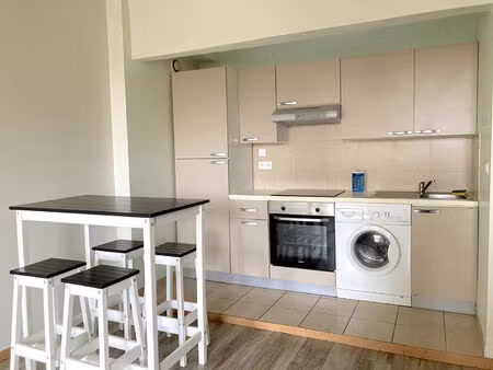 pamiers - a louer - studio meuble a proximite des commerces