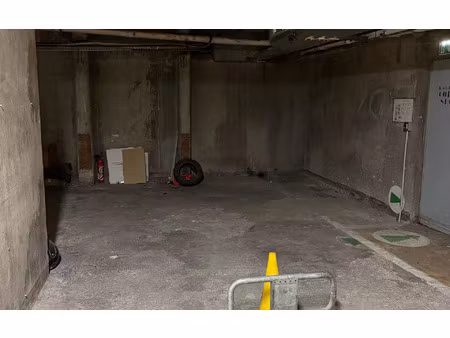 stationnement paris 10 21 m² t- à vendre  21 000 €