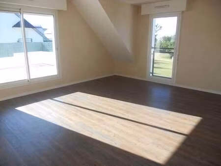 location appartement 2 pièces à saint-avé (56890) : à louer 2 pièces / 52m² saint-avé