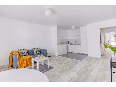 location appartement 3 pièces 69 m² à meudon la foret (92360)  1 547 €
