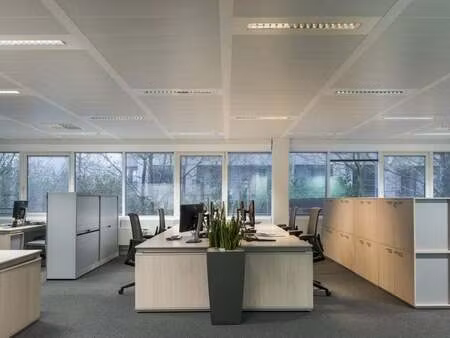 bien professionnel à louer à strombeek-bever € 11.375 (lnbti) - panorama b2b brussel kanto