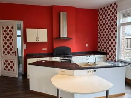 grand loft en duplex - guillemins / jardin botanique