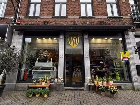 fonds de commerce à visé !