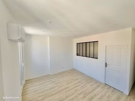 toulon haute ville – rue d’antrechaus appartement moderne avec prestations haut de gamme e