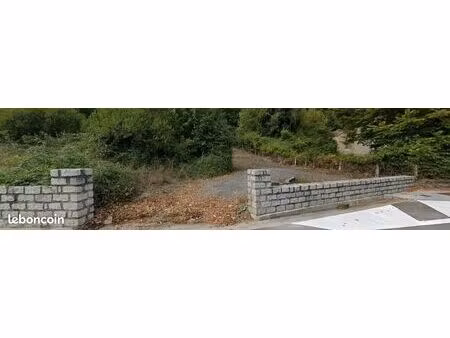 vend terrain à bâtir