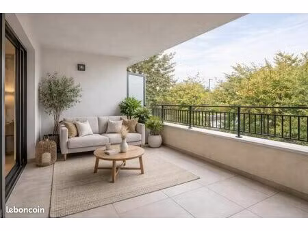 appartement 1 pièce 25 m²