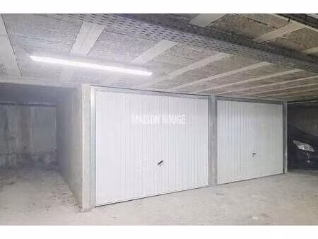 vente garage et parking à lannion (22300) : à vendre / 13m² lannion
