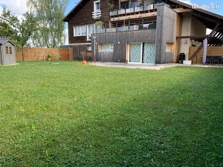 t4 avec terrasse et jardin privatif à doubs