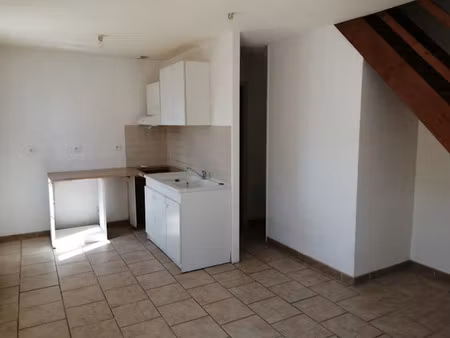 location maison 2 pièces 39.81 m² à rochefort (17300)  590 €