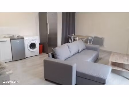 studio 50m2 centre ville bressuire