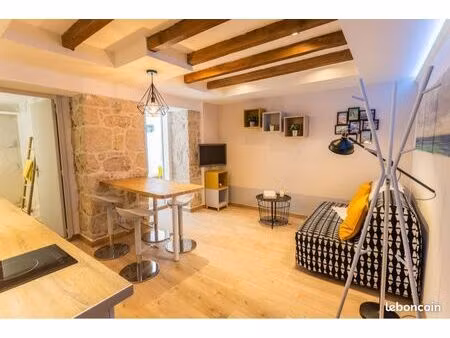 beau 2p 28 m2  cosy et calme  promenade des anglais