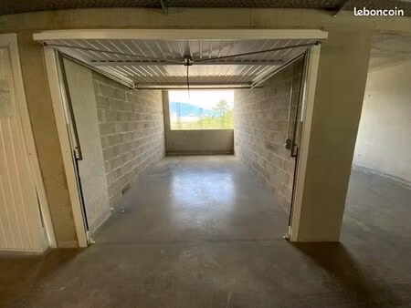 garage/box 13 m² chambery