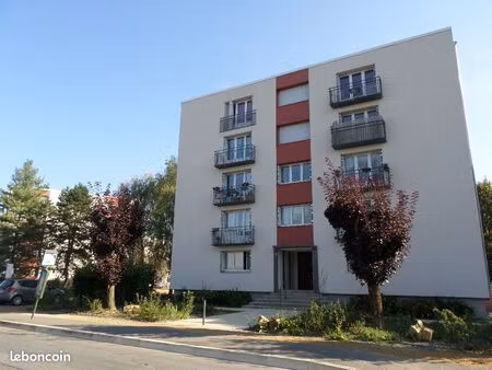 appartement 4 pièces 77 m²