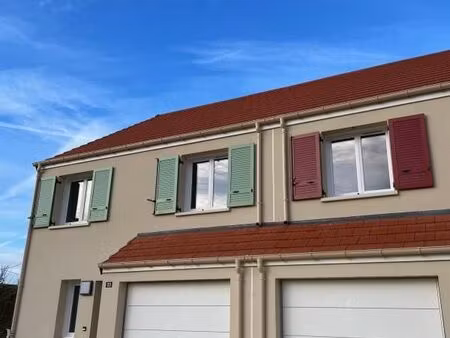 maison 5 pièces 102 m²