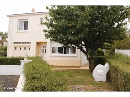 une chambre à 5 min du centre ville