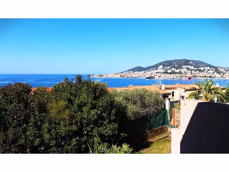 location maison 4 pièces 126.5 m² à ajaccio (20000)  1 950 €