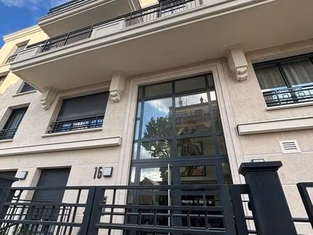 parking saint maur des fossés