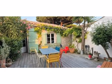 maison à louer à l'année