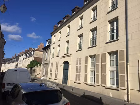 location locaux professionnels 8 pièces 132 m² à compiegne (60200)  2 120 €