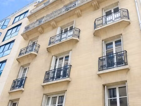 neuilly-sur-seine – élégant 2 pièces lumineux au calme - immeuble ancien de standing