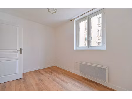 appartement clichy 43 m² t-3 à vendre  326 000 €